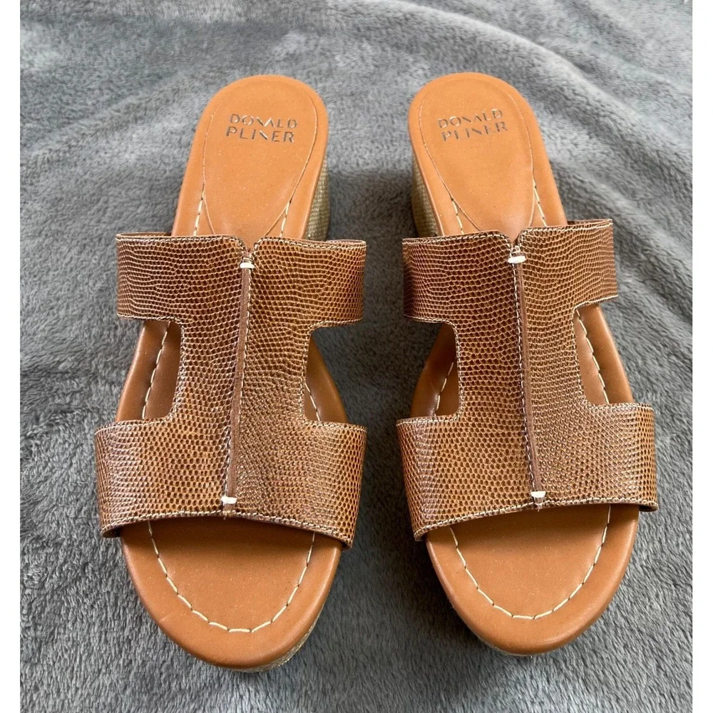 Donald Pliner Disco Platform Sandals 9.5 Brown Snake Embossed Raffia Slides
